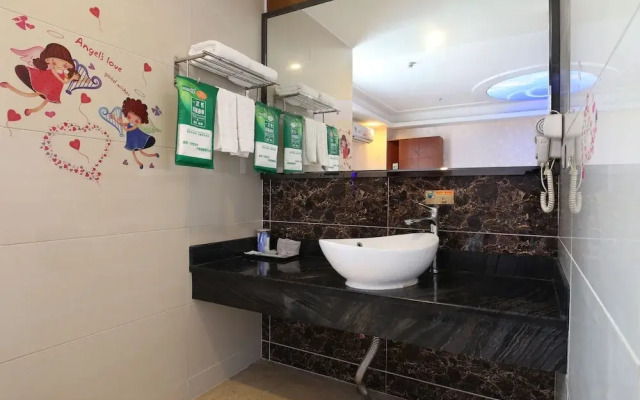 Guangzhou Helong Hotel