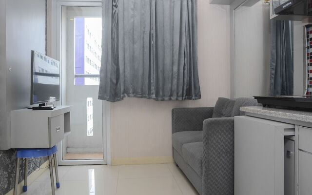 Comfortable and Clean 2BR Green Pramuka Apartment
