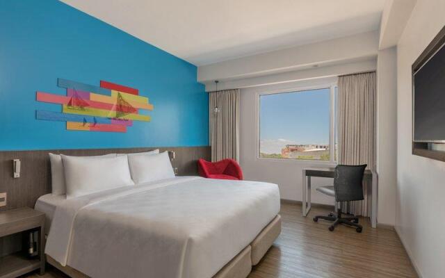 Parkinn by Radisson Iloilo
