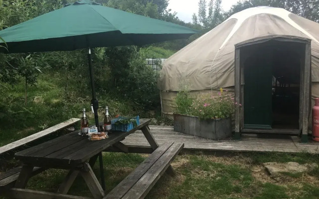 Yurt Luxury & Bathouse