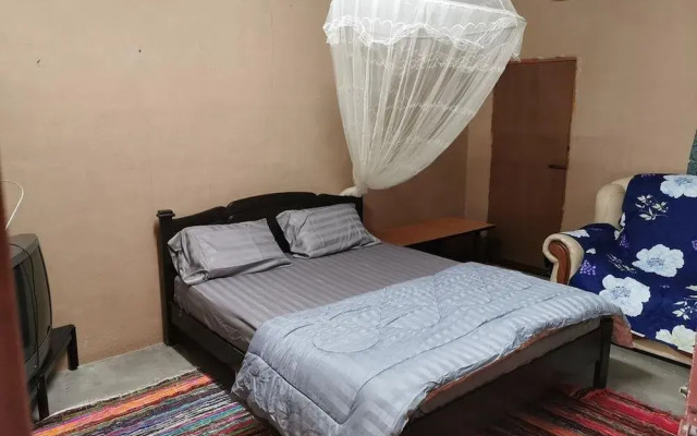 BOBI's Cafe Backpackers Hostel