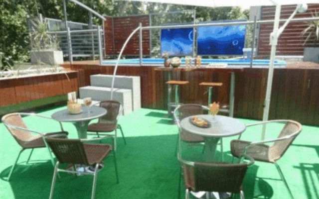 Gala Apartments