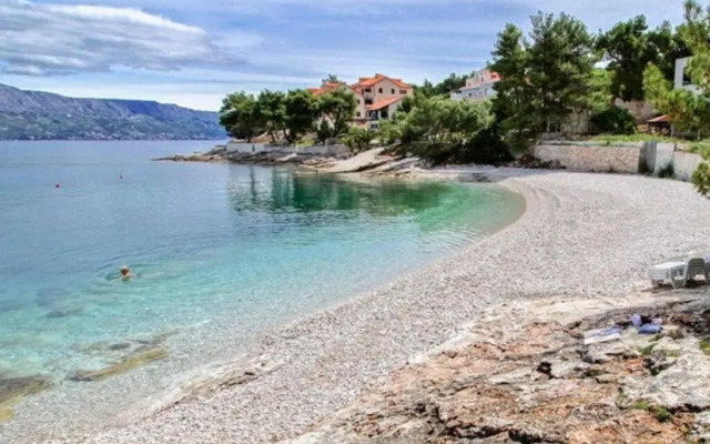 Garden apartment with a View