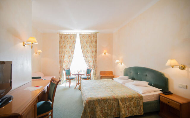 Parkhotel Mondschein, a Member of Design Hotels