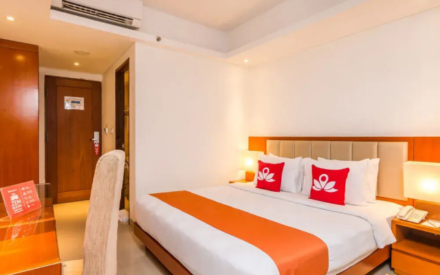 ZEN Rooms Benesari 5 Legian Kuta