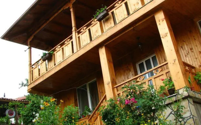 Guest House Roden Dom