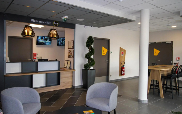 B&B HOTEL MONTELIMAR Sud