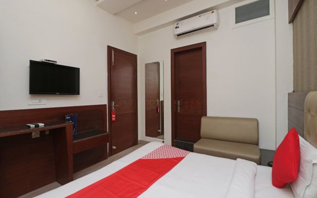Capital O 2594 Hotel Kanchan Residency