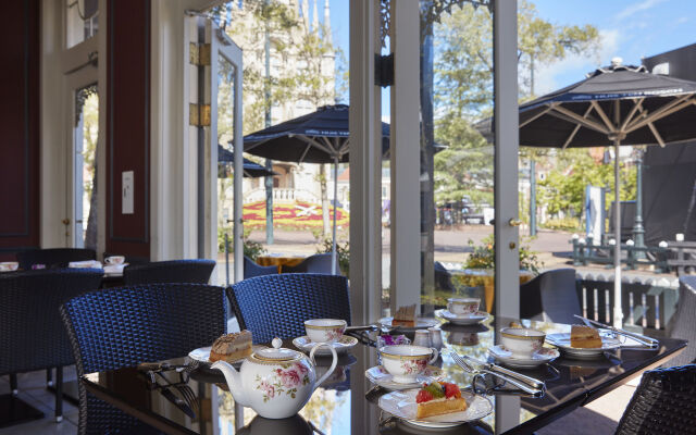 Hotel Amsterdam Huis Ten Bosch