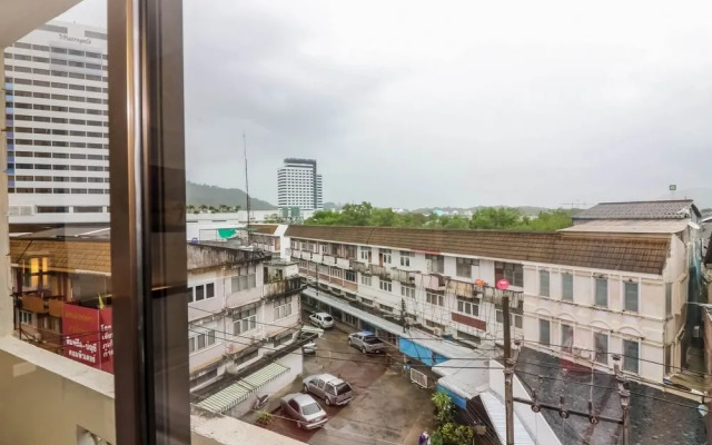 NIDA Rooms Talat Yai Robinson