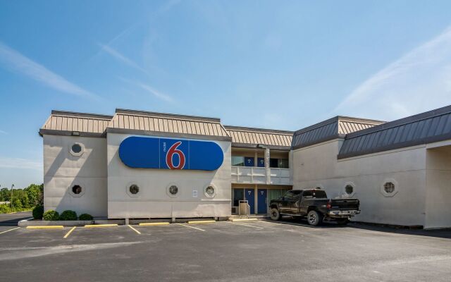 Motel 6 Durham