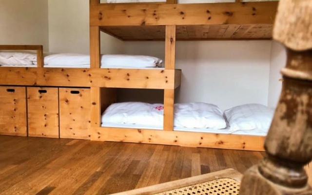 Apartment With 3 Bedrooms in Parpan, With Wonderful Mountain View, Furnished Balcony and Wifi Near the Slopes – Guest Rooms – Parpan