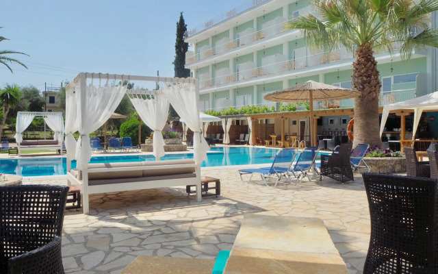 Hotel Paloma Blanca