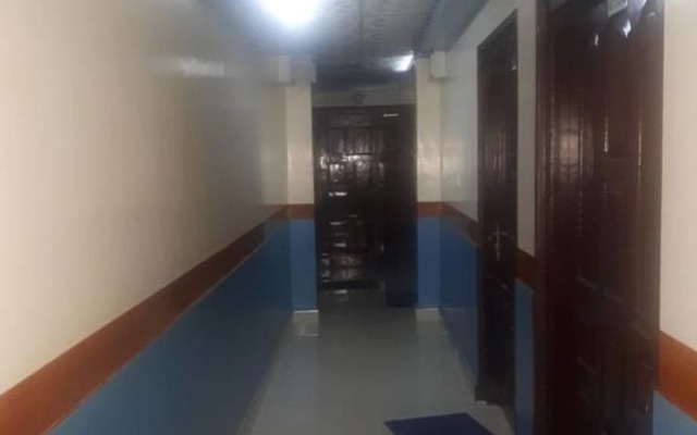 Hotel Chathuna