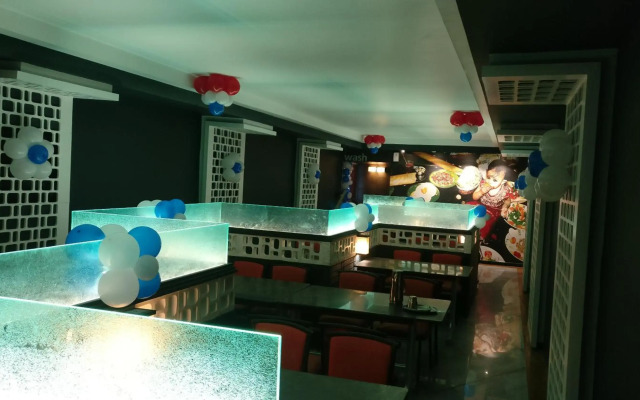 Hotel Temple City