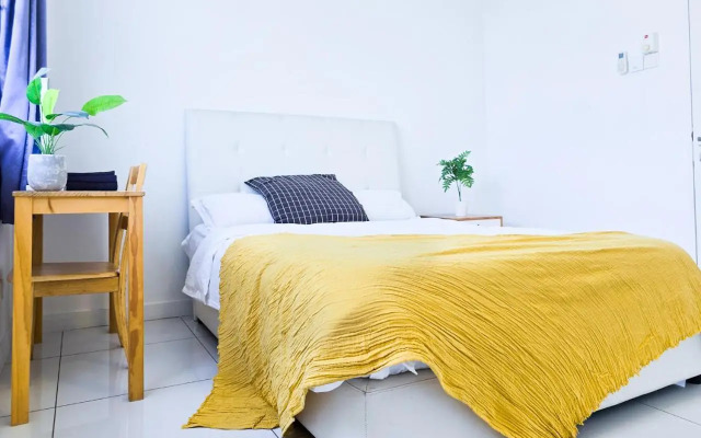 No.5 The Mint @ Puchong center near IOI Mall