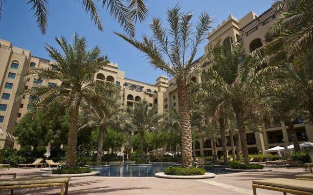 6 Br Villa At Palm Jumeirah Beach Front - Kph 40390