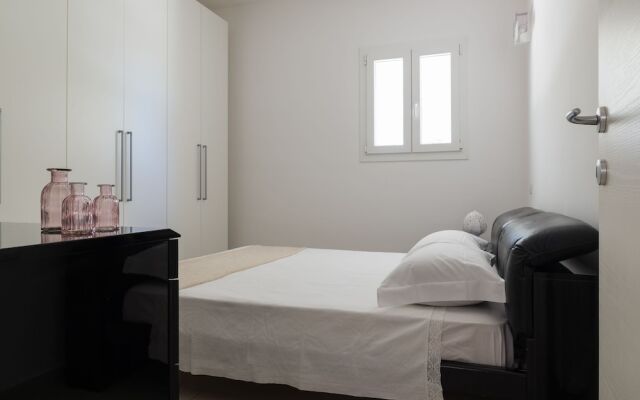 Villetta Dalia Con Giardino by Wonderful Italy