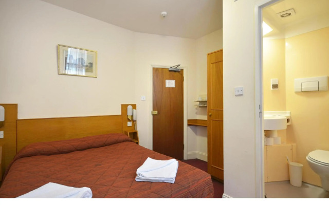 Seymour Hotel
