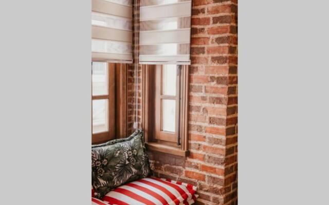 Galadoo Suites 2nd Floor