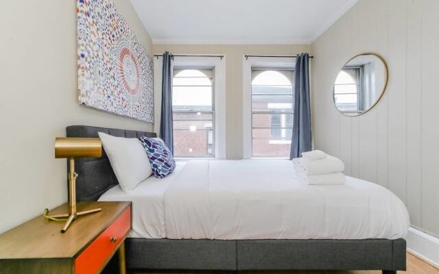 Classic 3br/1ba in Little Italy