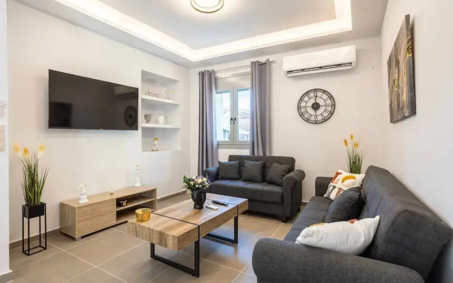 Filiatra Charming Urban Escape Your Cozy Retreat