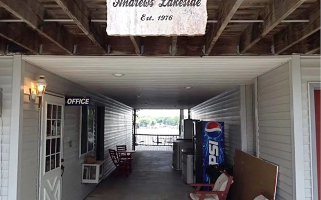 Andrew's Lakeside Resort