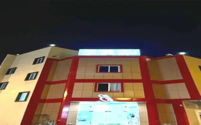 Super Oyo 147 Babylon Furnished Apartment