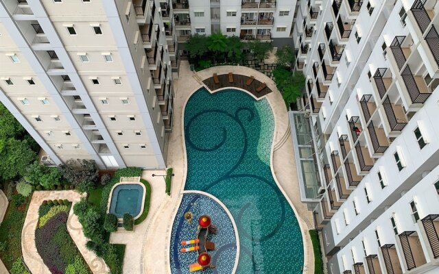 Warm And Best Deal Studio At Signature Park Grande Apartment