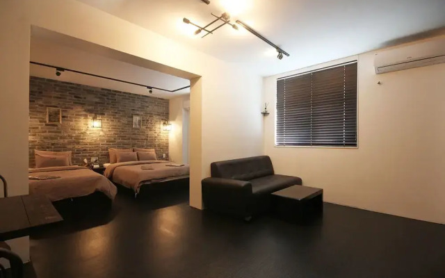 Jeonju Gosa Yaja Hanokmaeul