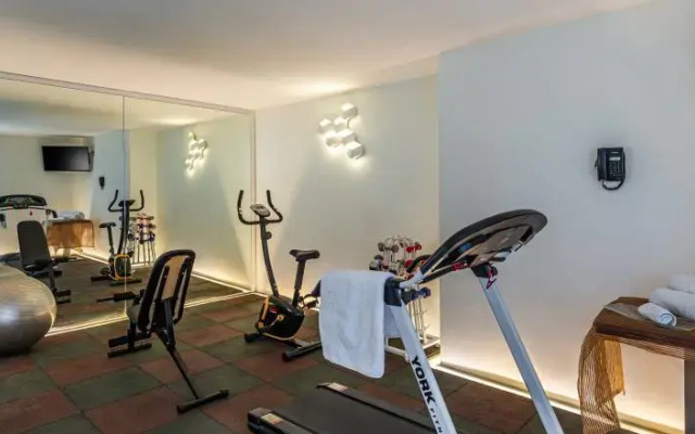 Sulaf Luxury Hotel