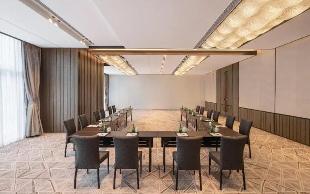 Crowne Plaza Qingdao Jinshui by IHG