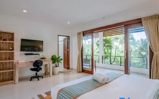 Villa Alleira - 5 Bedroom Villa in Centre Location of Seminyak