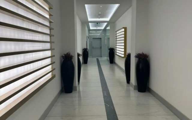 Sunny Apartment Batumi