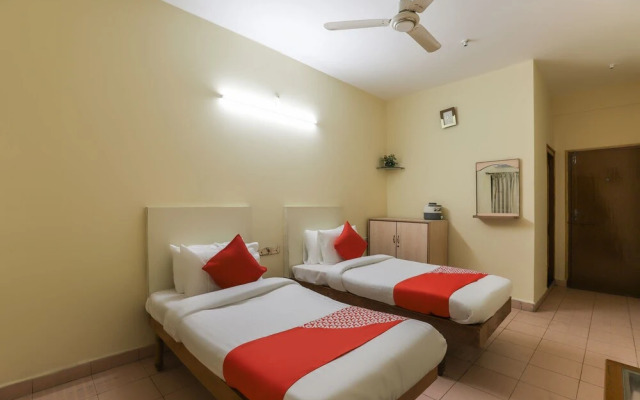 SPOT ON 46801 Hotel Swati