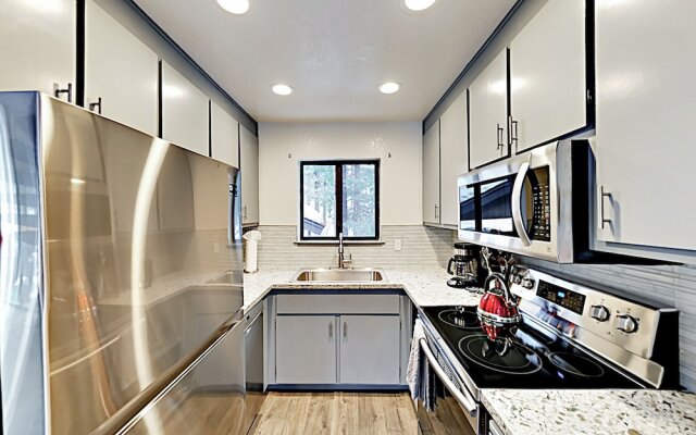 Peaceful Timber - 2 Br Home