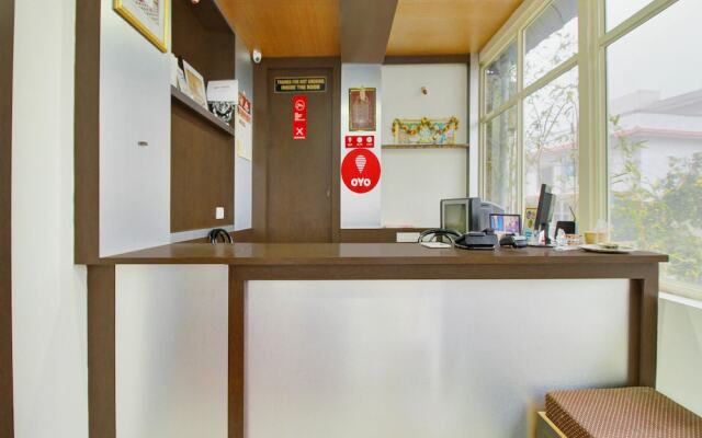 OYO 13400 Rose Flower Resort