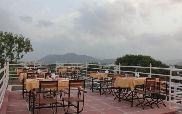 Hotel Mahima Palace
