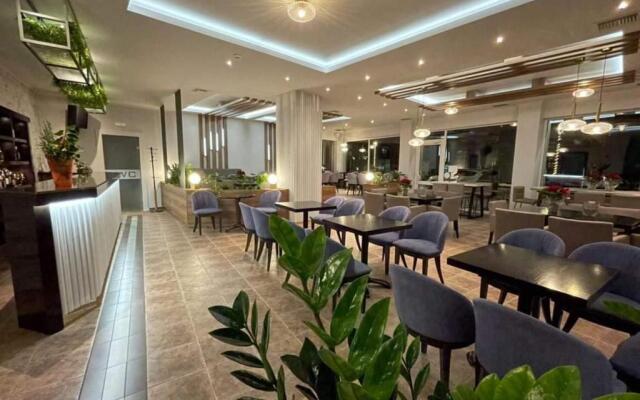 Hotel Dionisos
