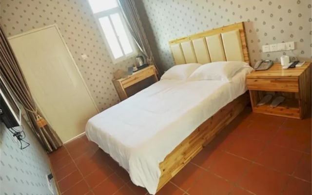 Nest House Hotel