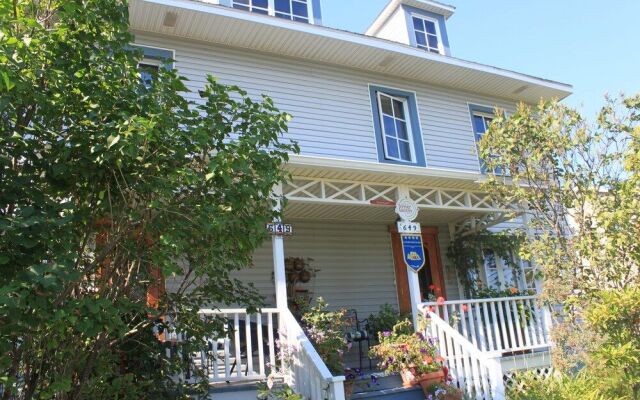 La Maison sous les Lilas