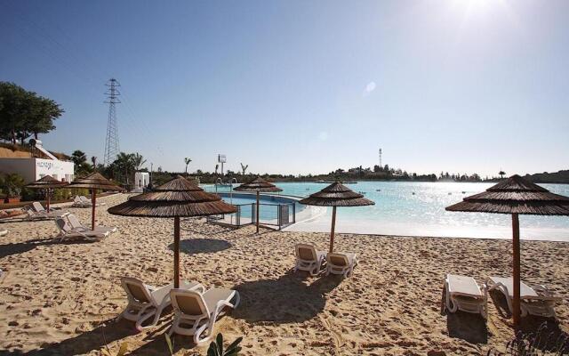 AL-1321 Alcazaba Lagoon