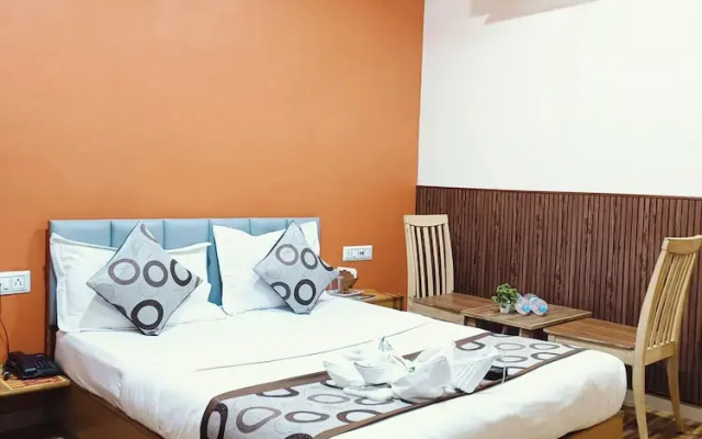 Hotel Apple Palace Surat