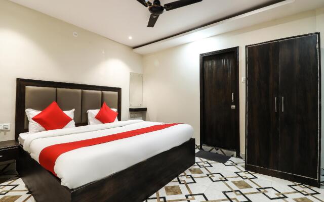 OYO 62485 Hotel City Palace