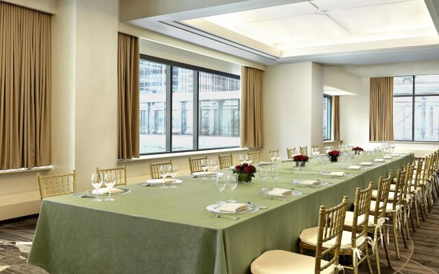 Sheraton Suites Calgary Eau Claire