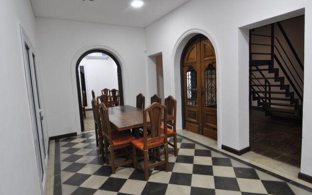 Hotel FATVIAL 4 de Abril