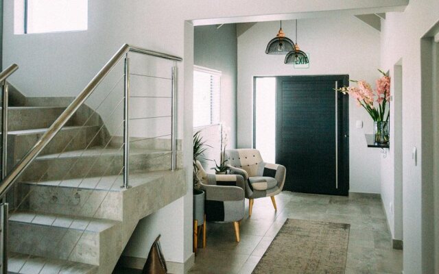 Linhof Boutique Guest House