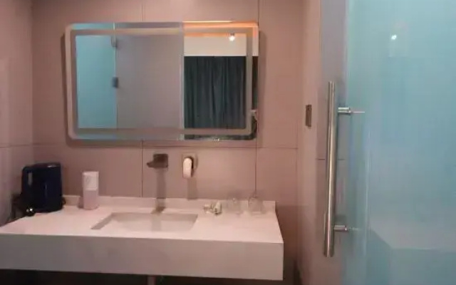 Hangzhou Baizhang Yunshang Sixi Homestay (Jingshan Branch)