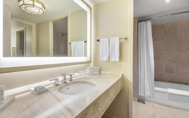 Hotel Omni Mont-Royal