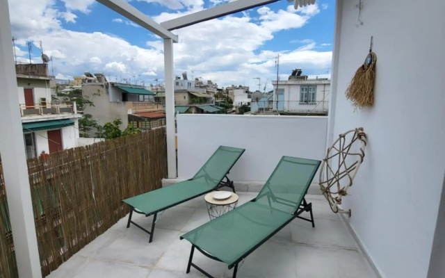 Viva La Veranda Apartment in Central Athens